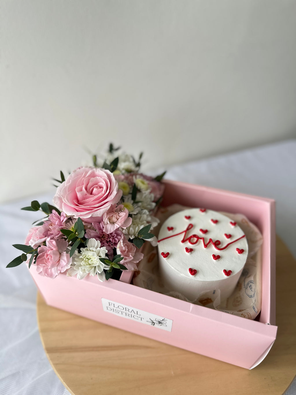 Flower & Love Cake