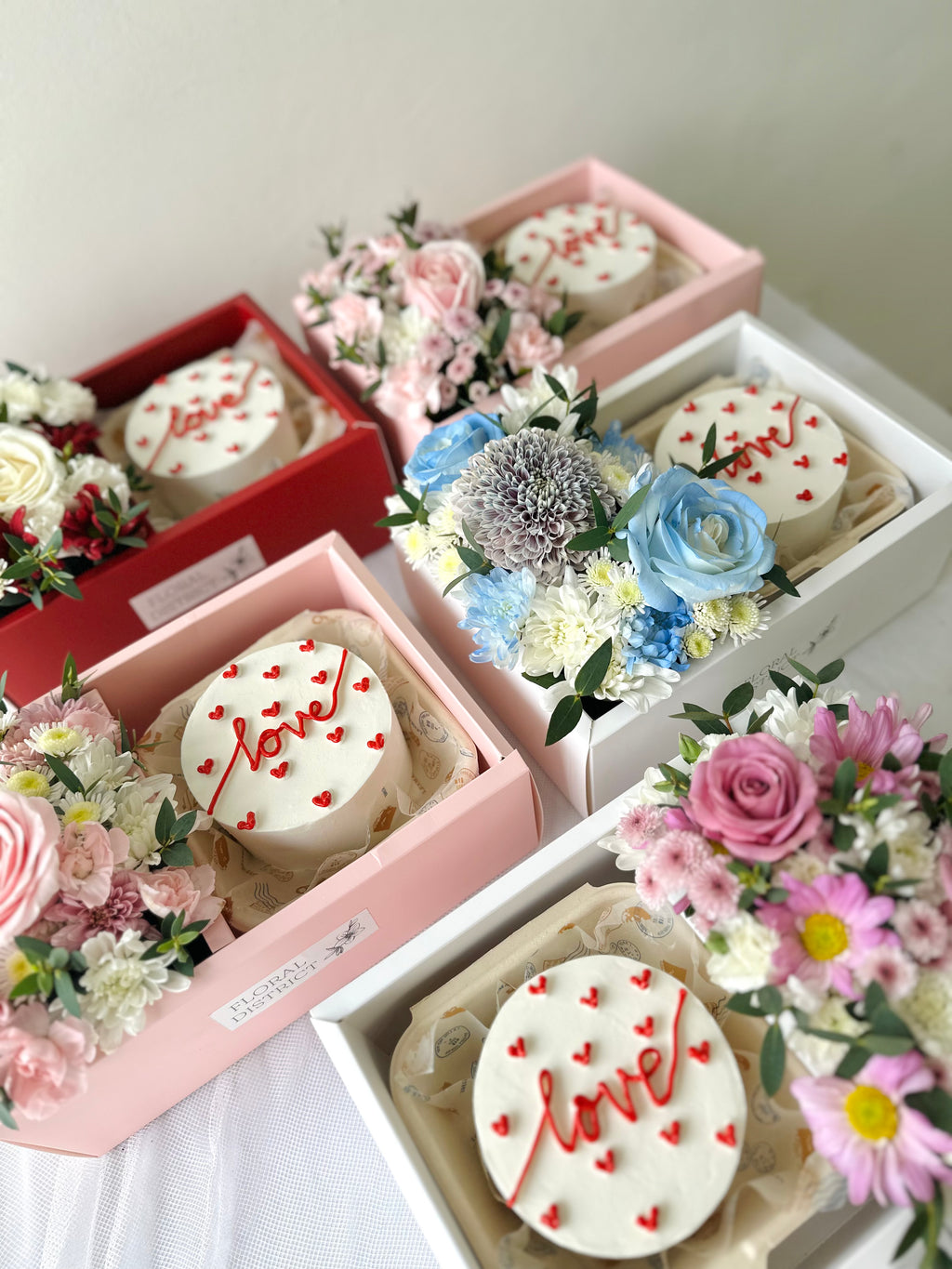 Flower & Love Cake