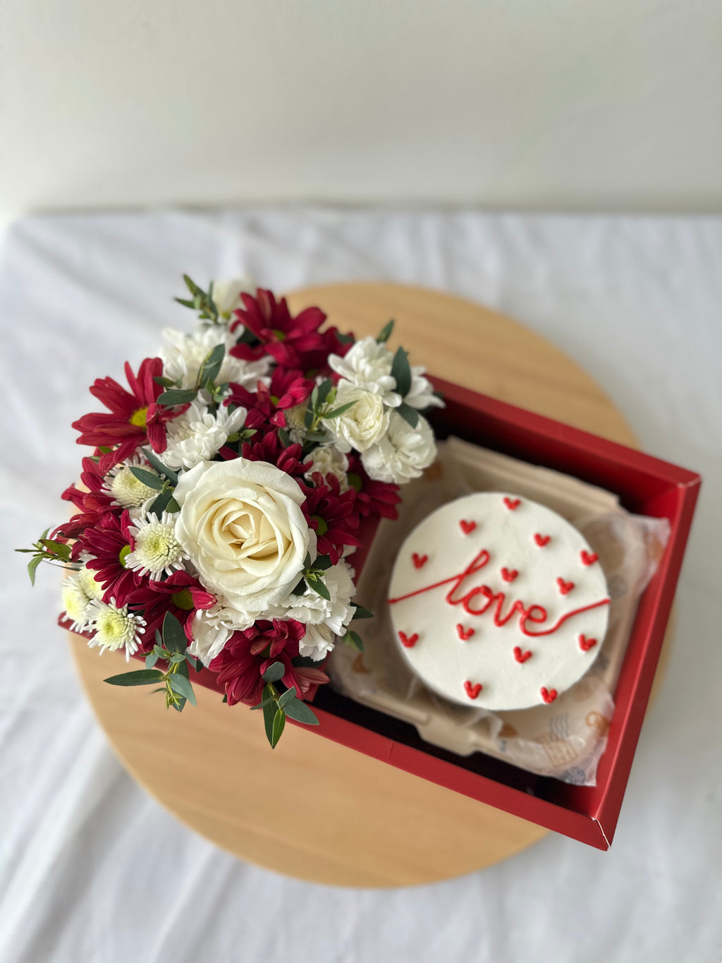 Flower & Love Cake