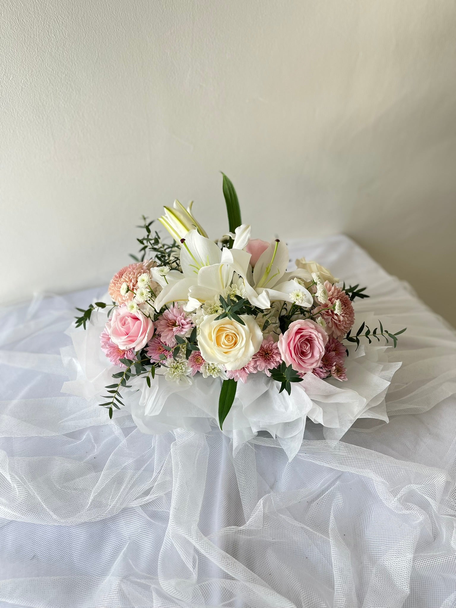 Lily and Rose Table Decor