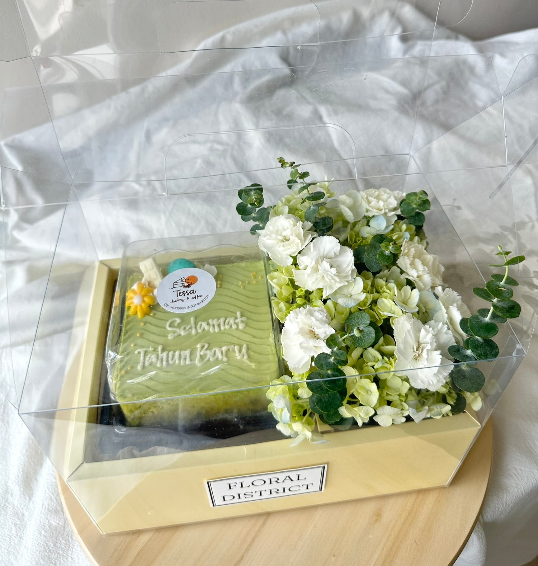 Flower & Sweet Bites – Ready Option