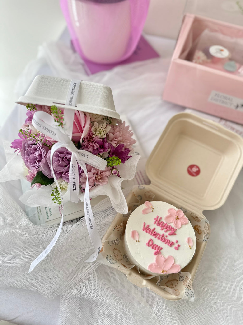 Bento Flower & Cake