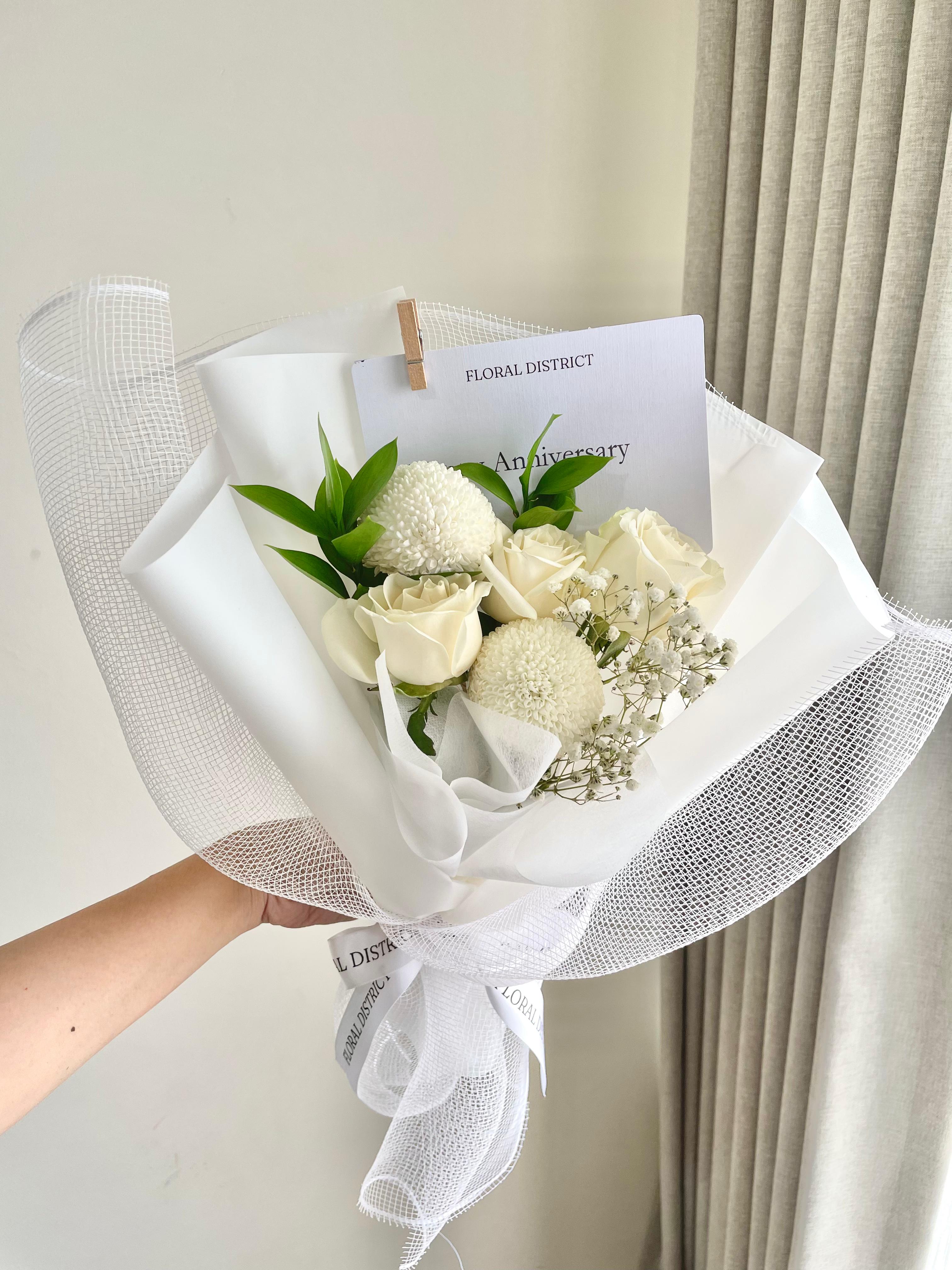 Mini Posie Bouquet